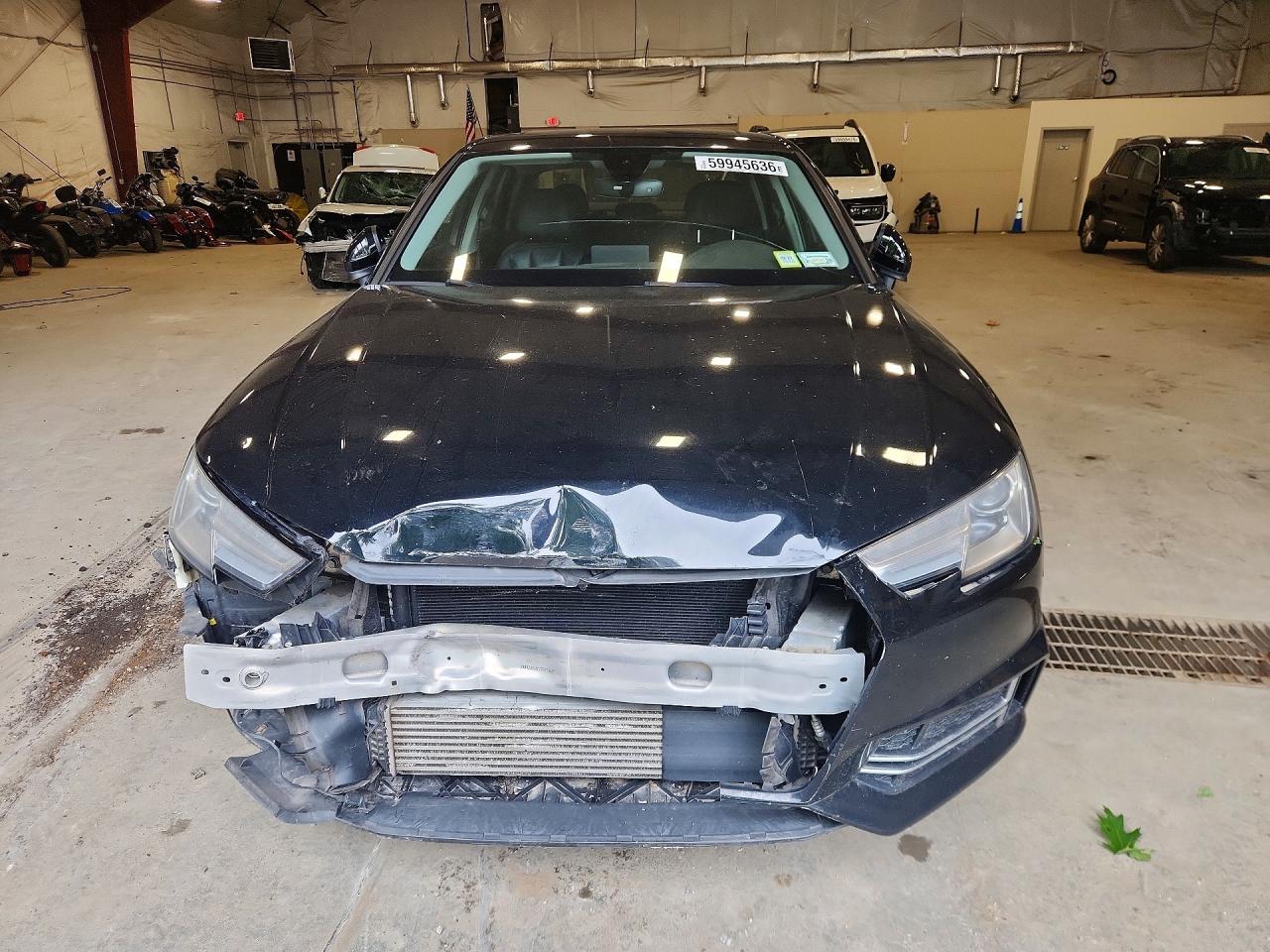 2018 AUDI A4 quattro Premium