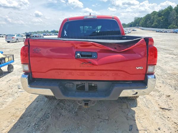 2019 TOYOTA TACOMA SR5