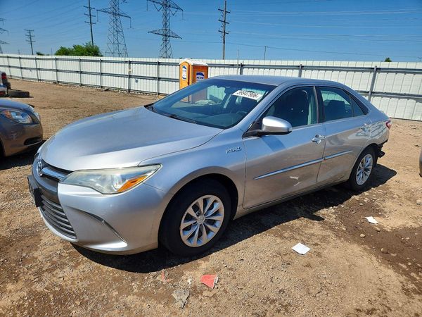 2016 TOYOTA CAMRY SOLA Hybrid