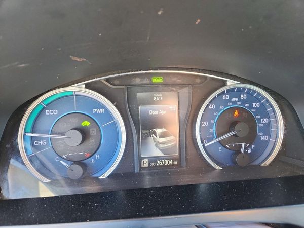 2016 TOYOTA CAMRY SOLA Hybrid