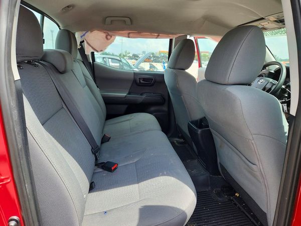 2017 TOYOTA TACOMA