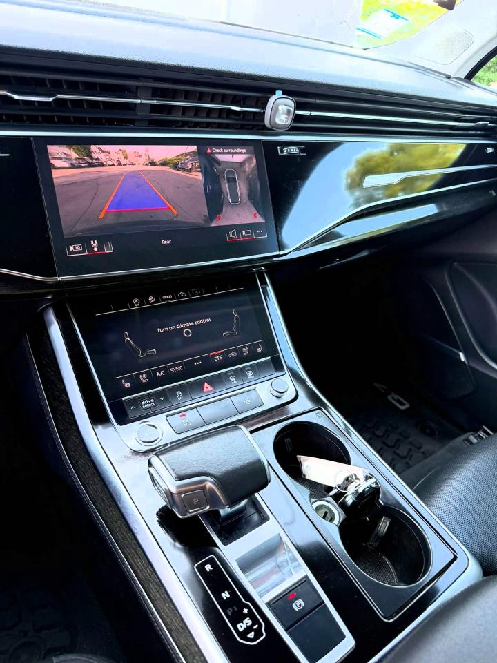2023 AUDI Q7 quattro Premium Plus