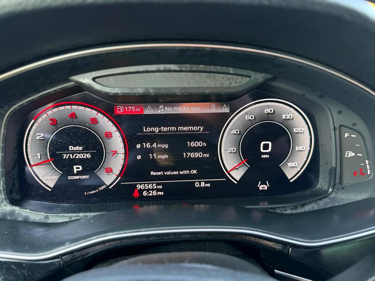 2023 AUDI Q7 quattro Premium Plus