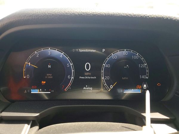 2025 JEEP GRAND CHEROKEE Laredo, Altitude
