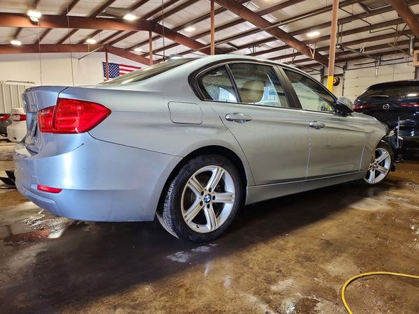 2014 BMW 320