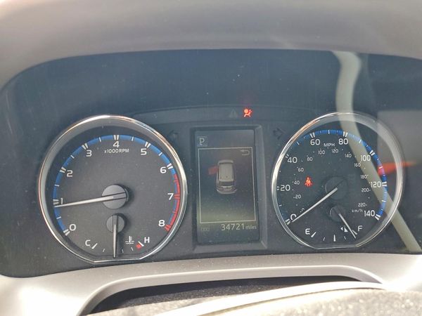 2016 TOYOTA RAV4 XLE (M Grade)
