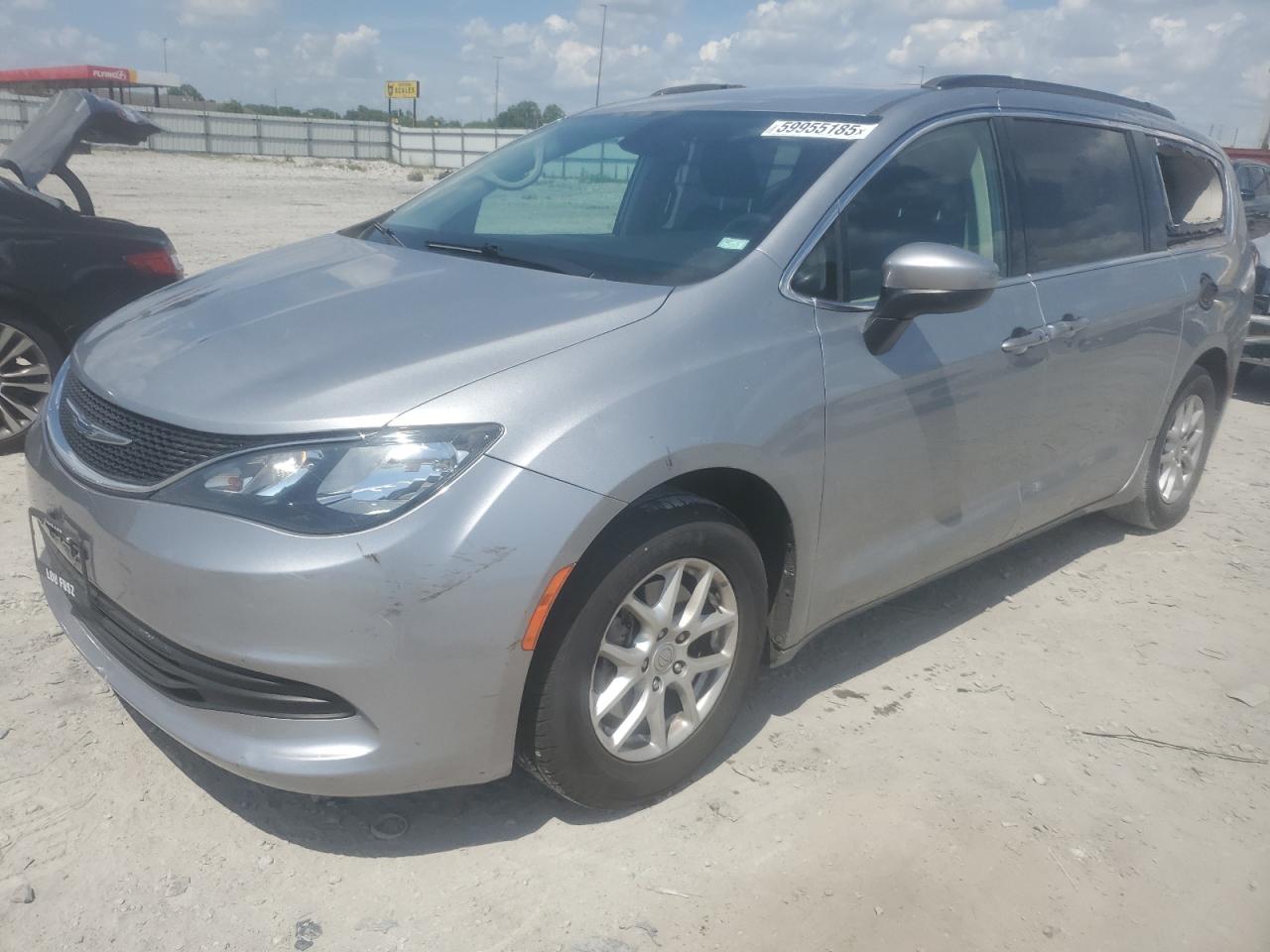 2020 CHRYSLER VOYAGER