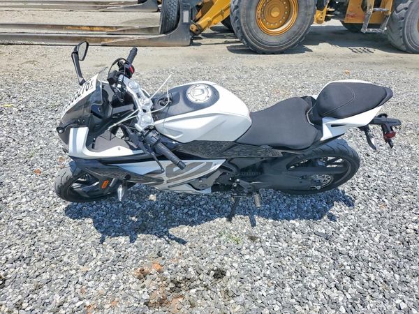 2026 CF MOTO 300SS