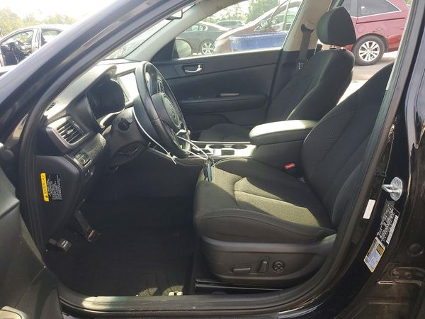 2016 KIA OPTIMA GL