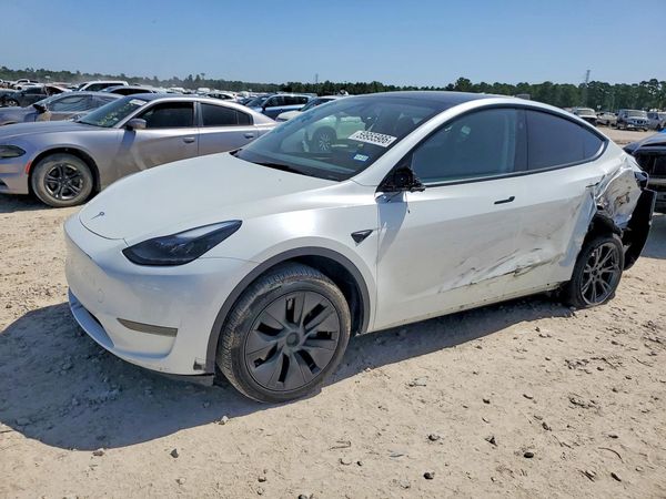 2025 TESLA MODEL Y