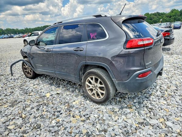 2015 JEEP CHEROKEE LATITUDE 4X4
