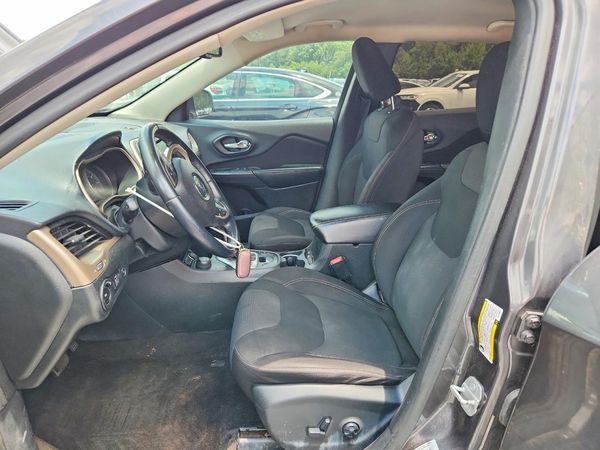 2015 JEEP CHEROKEE LATITUDE 4X4