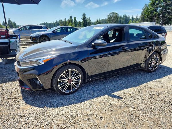 2022 KIA FORTE GT
