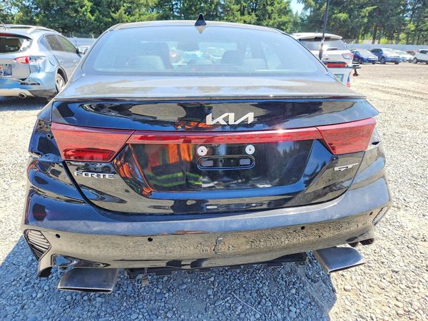 2022 KIA FORTE GT