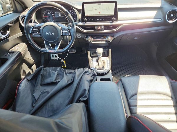 2022 KIA FORTE GT