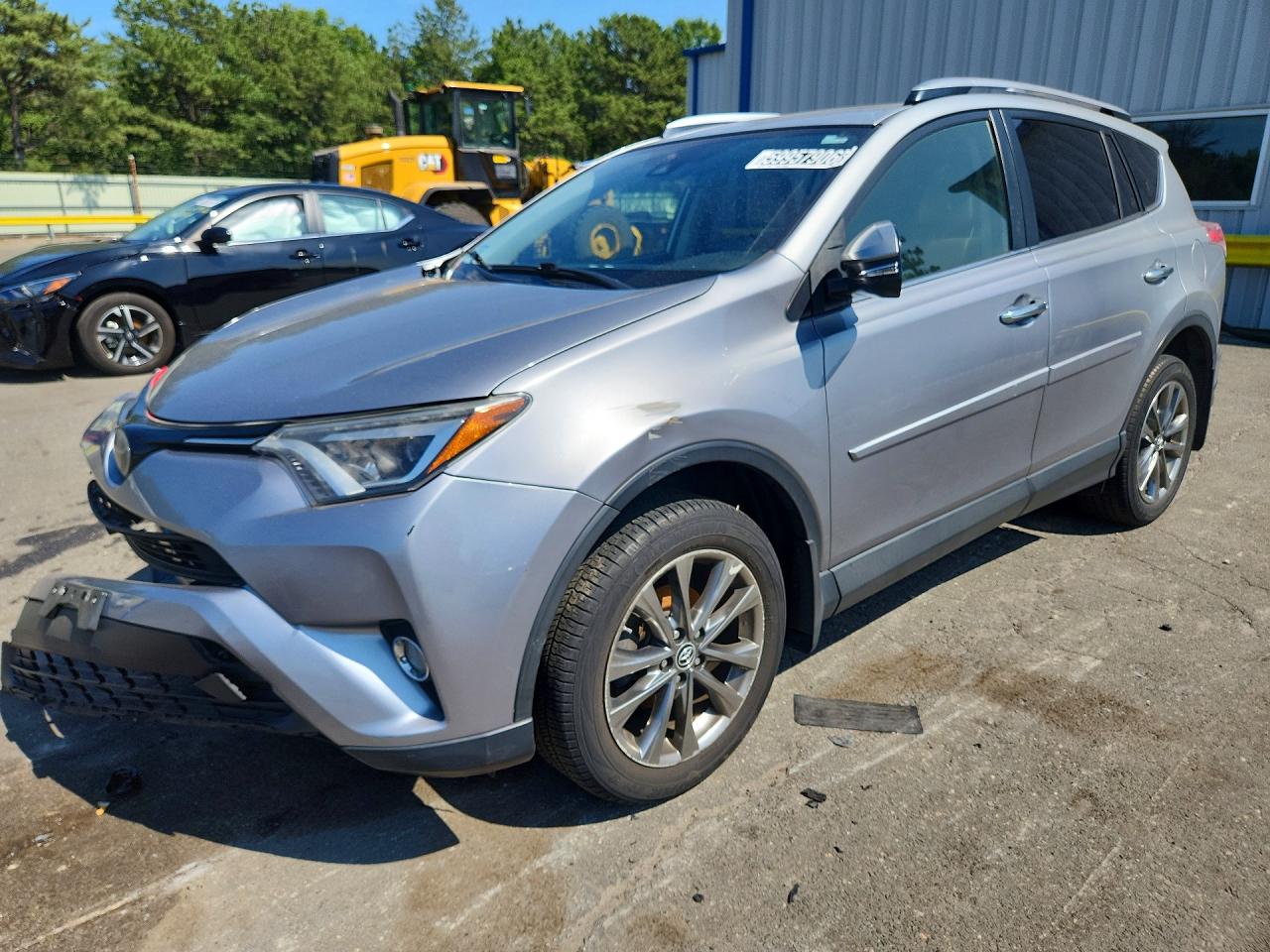 2018 TOYOTA RAV4 Ltd/Platinum — Front 3/4