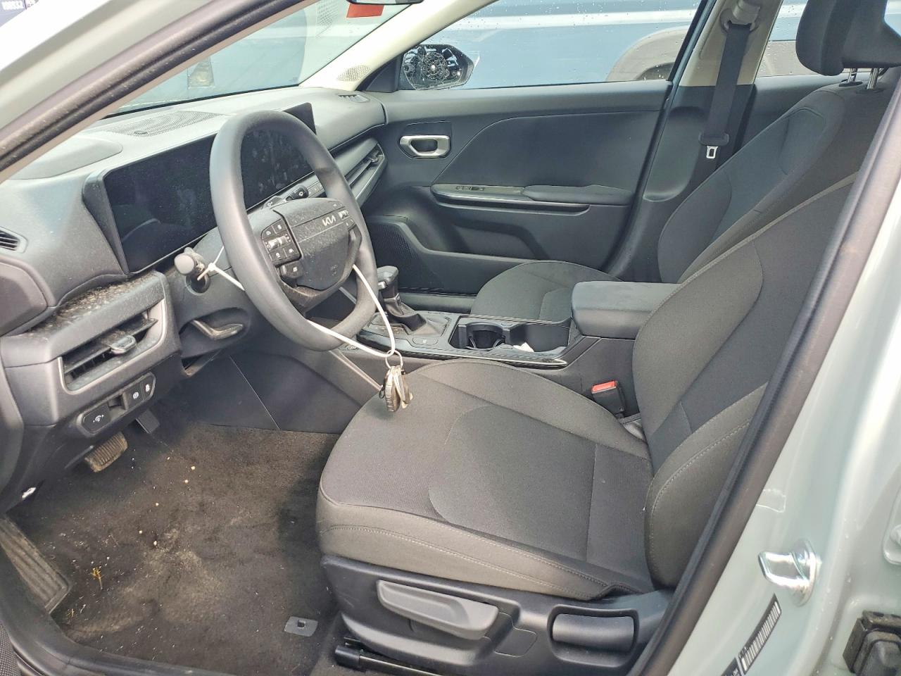 2026 KIA K4 LX, LXS