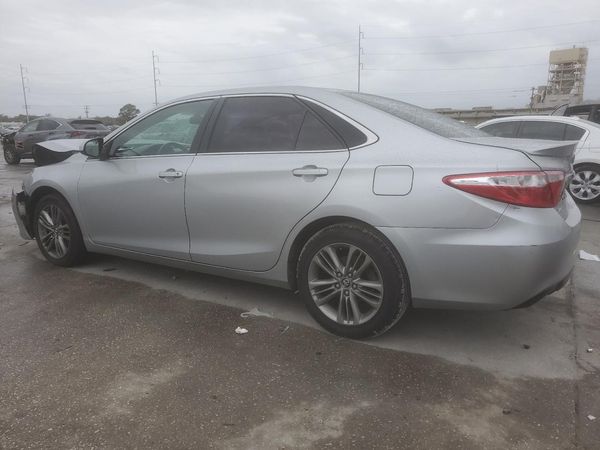 2016 TOYOTA CAMRY