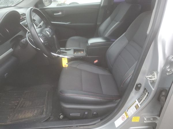 2016 TOYOTA CAMRY