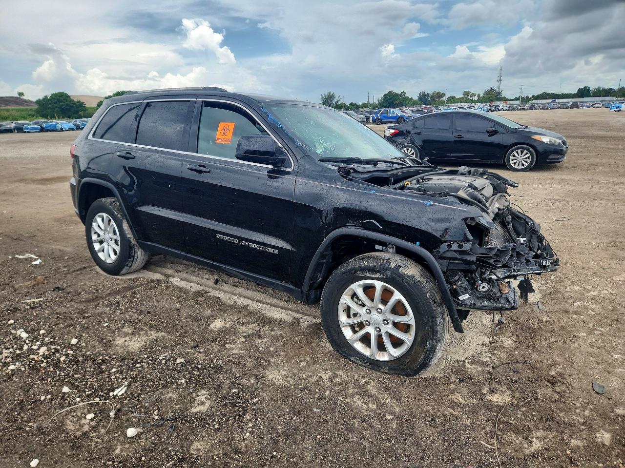2021 JEEP GRAND CHEROKEE LAREDO 4X2
