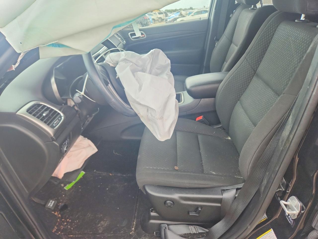 2021 JEEP GRAND CHEROKEE LAREDO 4X2