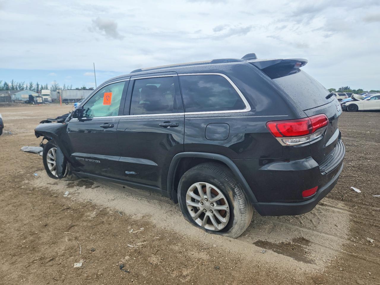 2021 JEEP GRAND CHEROKEE LAREDO 4X2