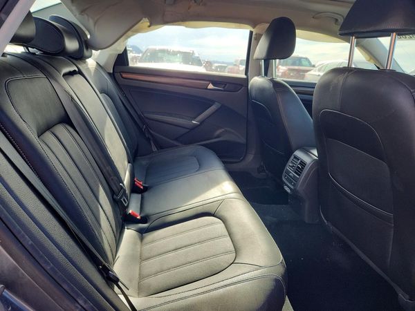 2020 VOLKSWAGEN PASSAT SEL