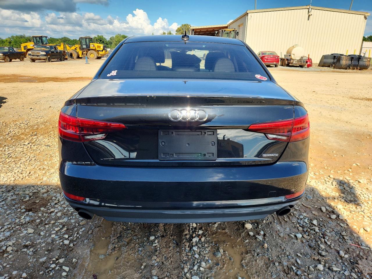 2017 AUDI A4 quattro Premium