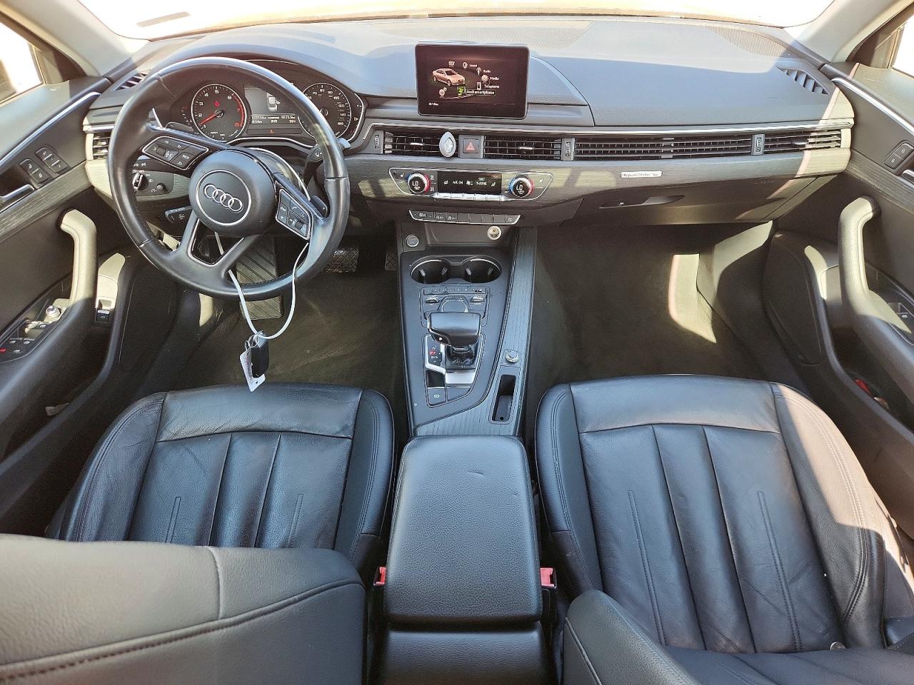 2017 AUDI A4 quattro Premium