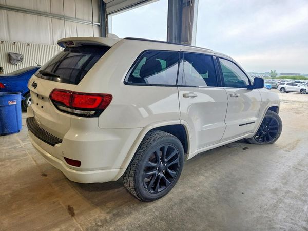 2019 JEEP GRAND CHEROKEE LAREDO 4X4