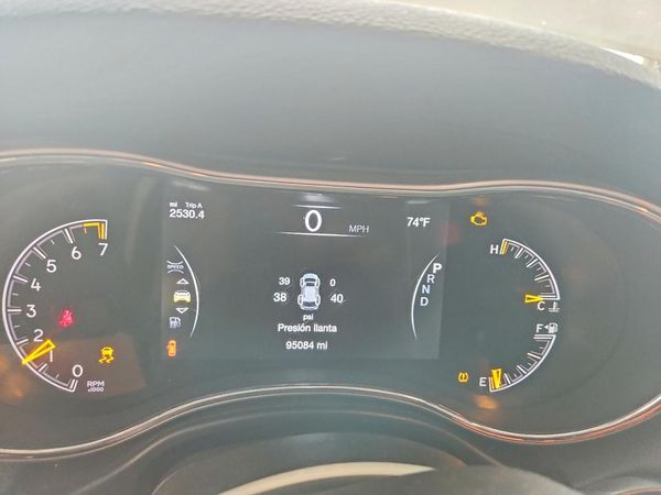 2019 JEEP GRAND CHEROKEE LAREDO 4X4