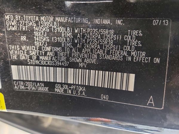 2013 TOYOTA SIENNA