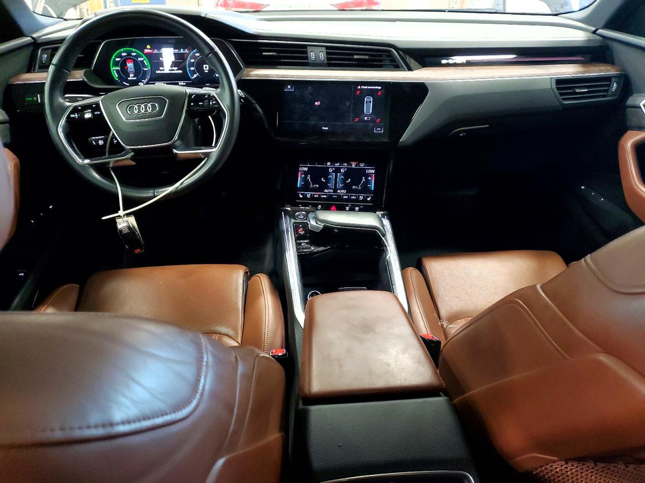 2019 AUDI E-TRON e-tron quattro Prestige
