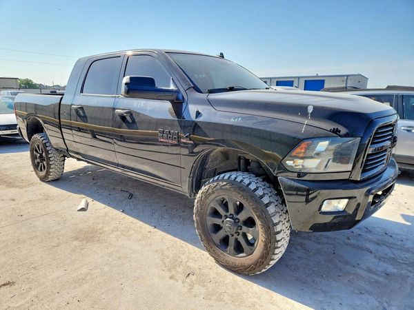 2016 RAM 2500 SLT