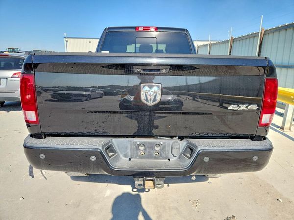 2016 RAM 2500 SLT