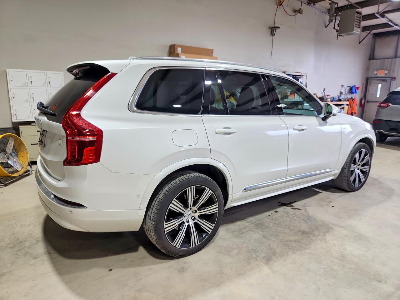 2024 VOLVO XC90 Ultimate Bright