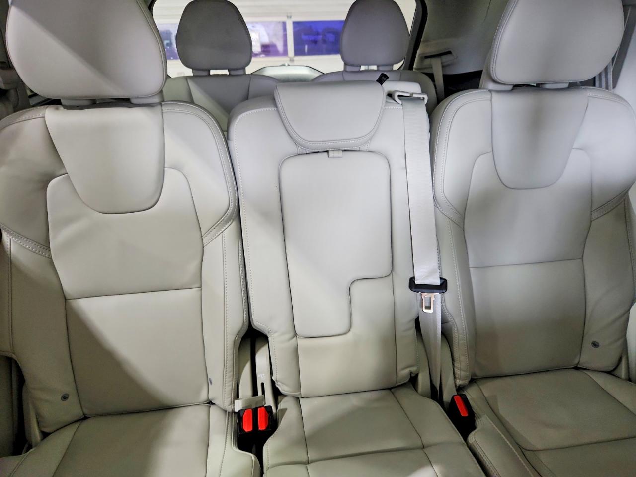 2024 VOLVO XC90 Ultimate Bright