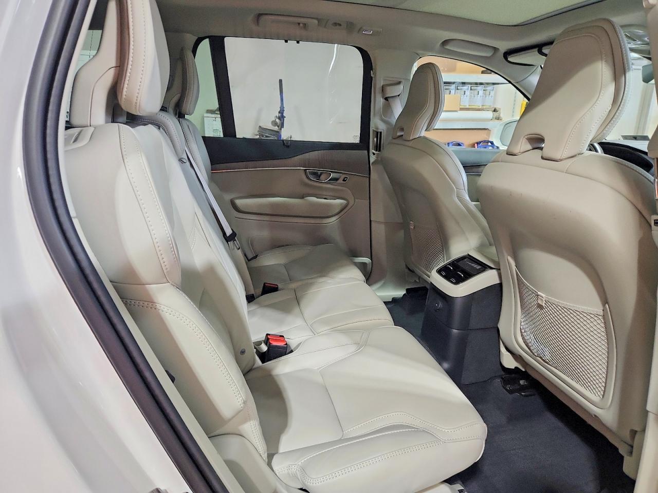 2024 VOLVO XC90 Ultimate Bright