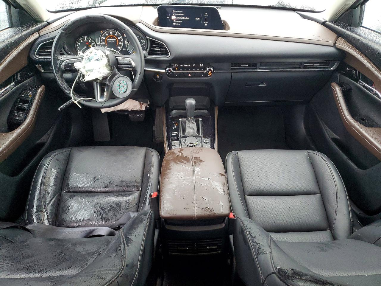 2024 MAZDA CX-30 Premium Package