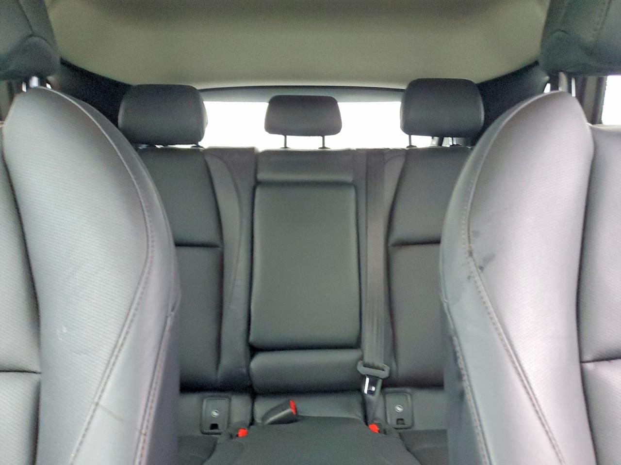 2024 MAZDA CX-30 Premium Package