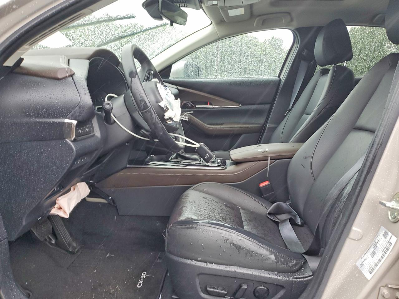 2024 MAZDA CX-30 Premium Package