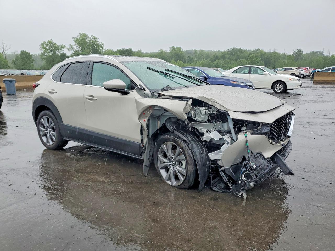 2024 MAZDA CX-30 Premium Package