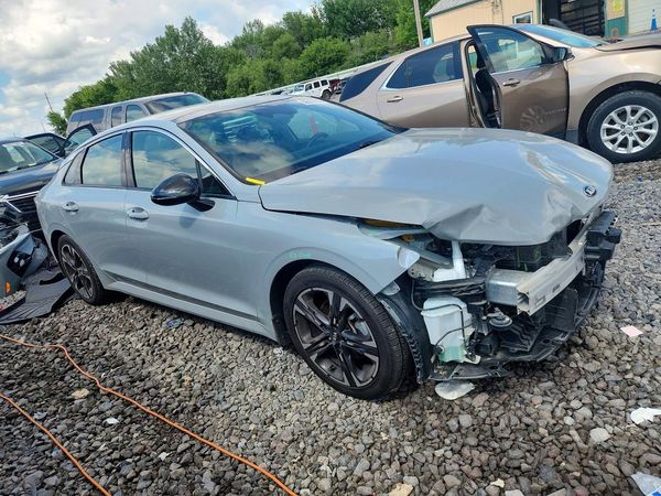 2021 KIA K5 GT-Line