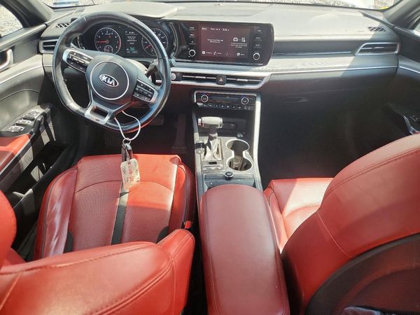 2021 KIA K5 GT-Line