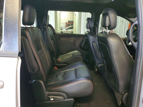 2017 DODGE GRAND CARAVAN GT