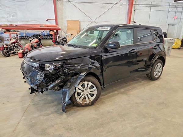 2023 KIA SOUL LX, S