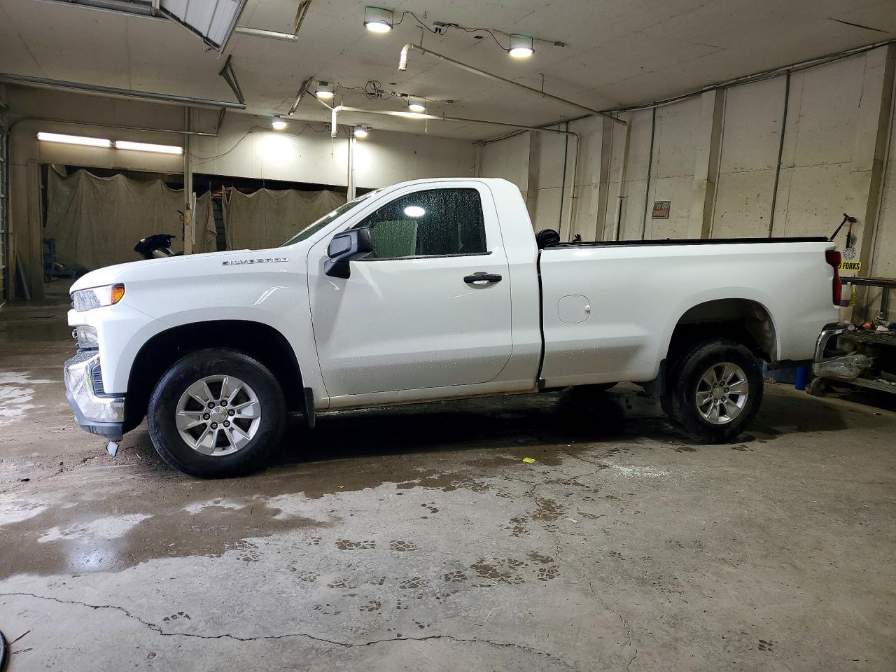 2021 CHEVROLET SILVERADO Work Truck — Front 3/4
