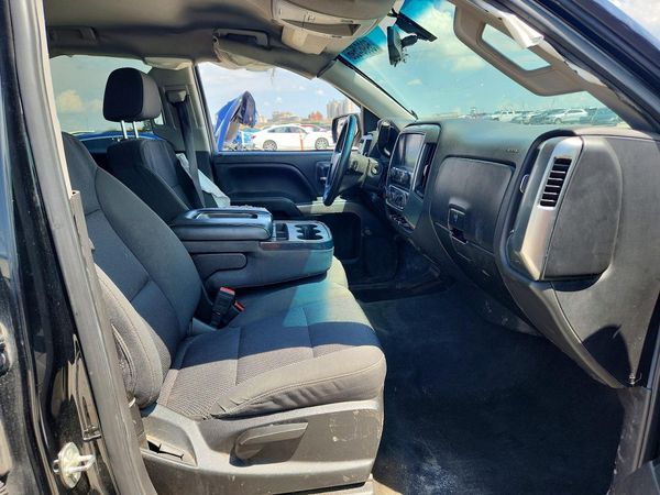 2018 CHEVROLET SILVERADO LT — DENT