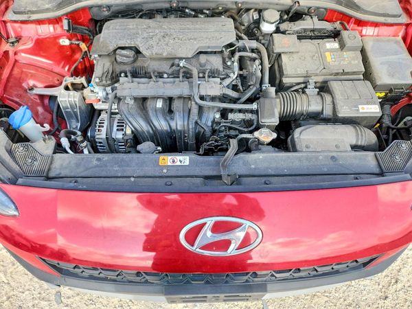 2022 HYUNDAI KONA