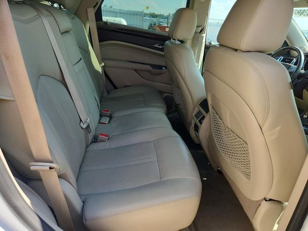 2012 CADILLAC SRX Luxury